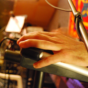 SynthieHand